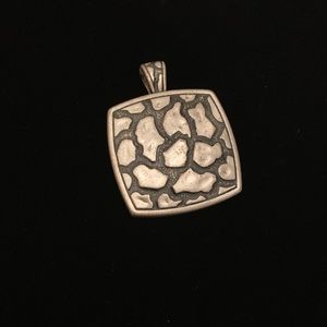 Premier Designs Enhancer